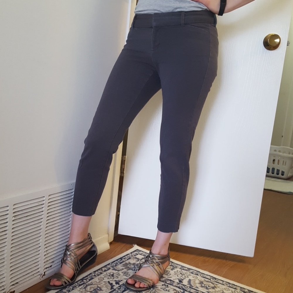 Old Navy Pixie cut trousers 2 Regular in grey